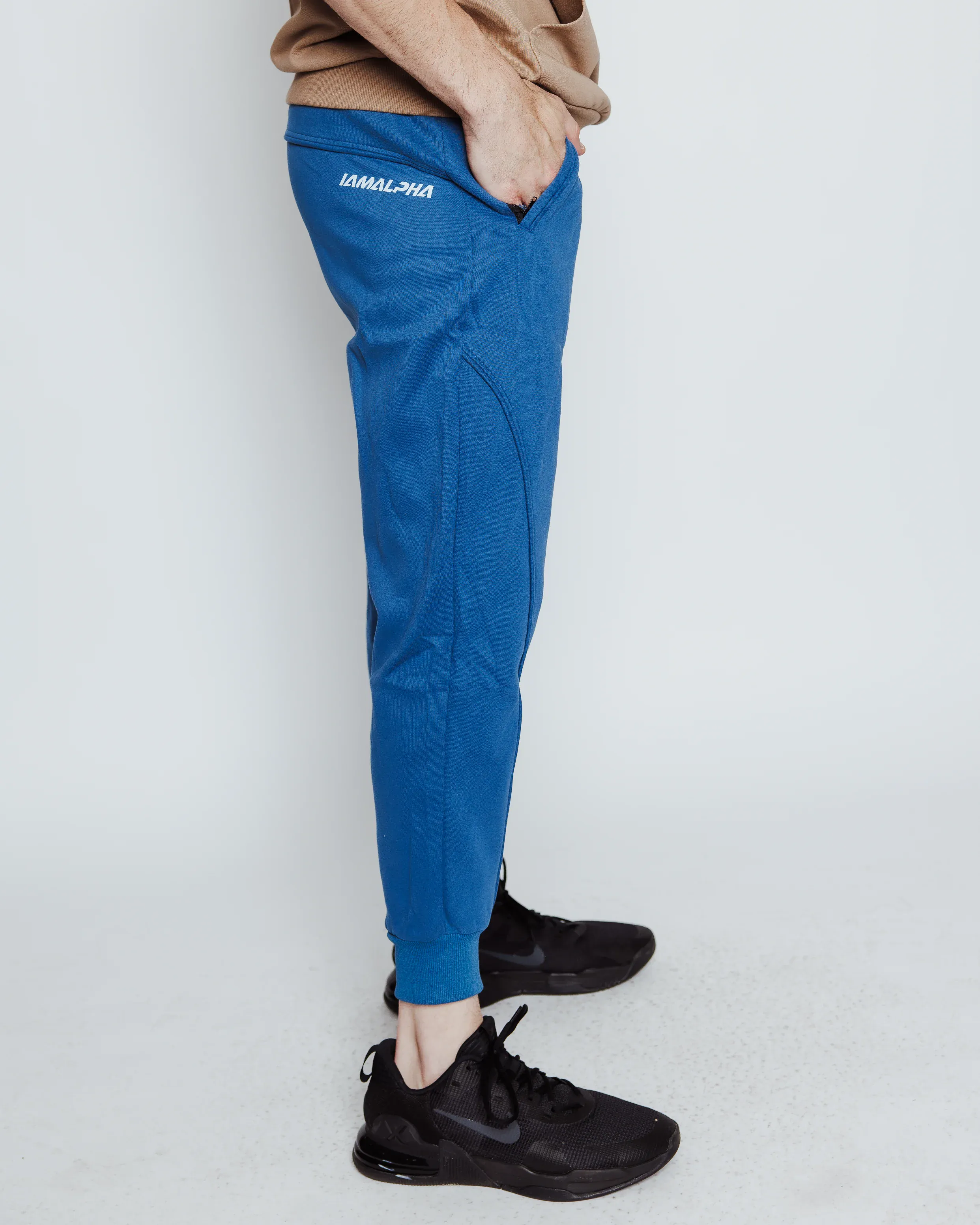 Men’s Relaxed Tapered Joggers-4